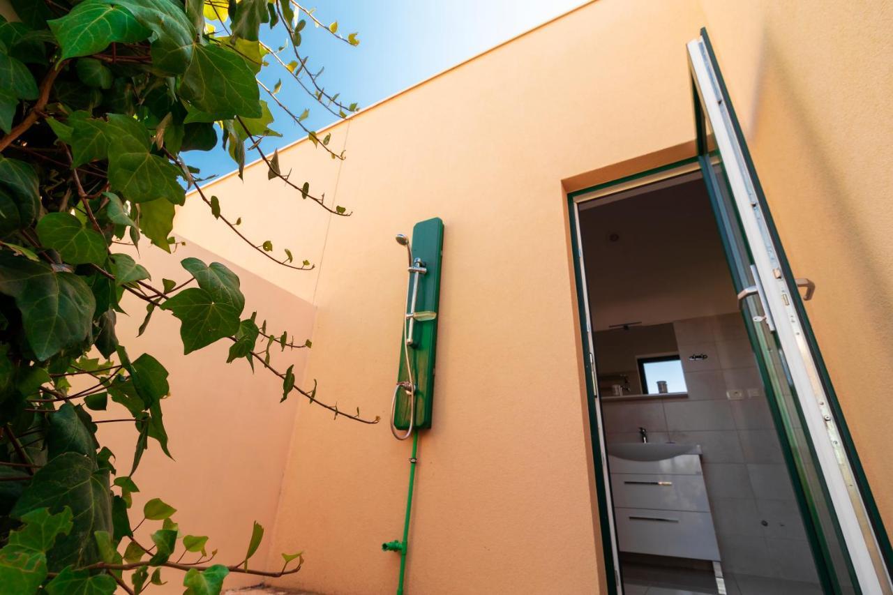 Sea Cats' Villas Sutivan Exterior foto